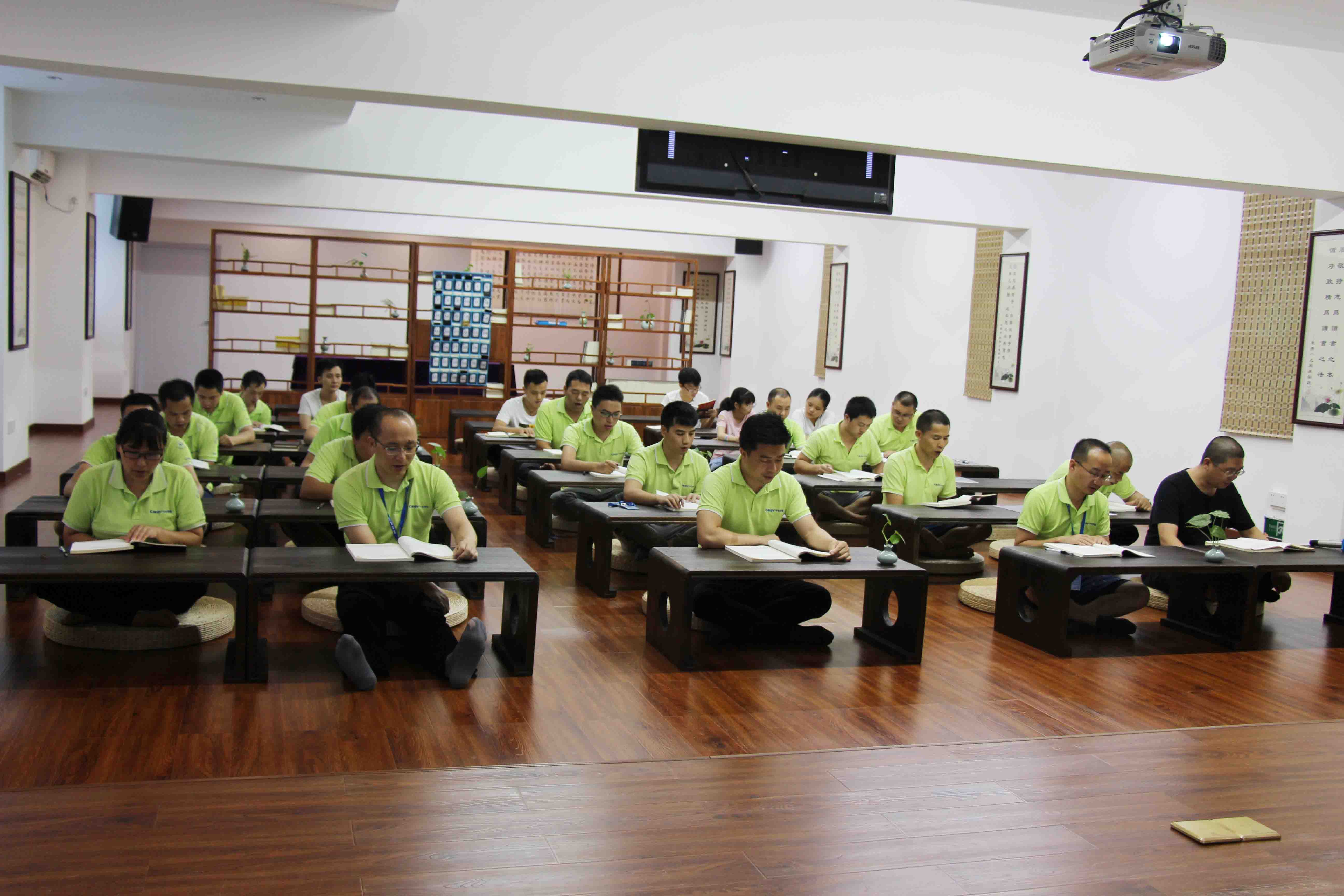 IMG_1296.jpg IMG_1296.jpg